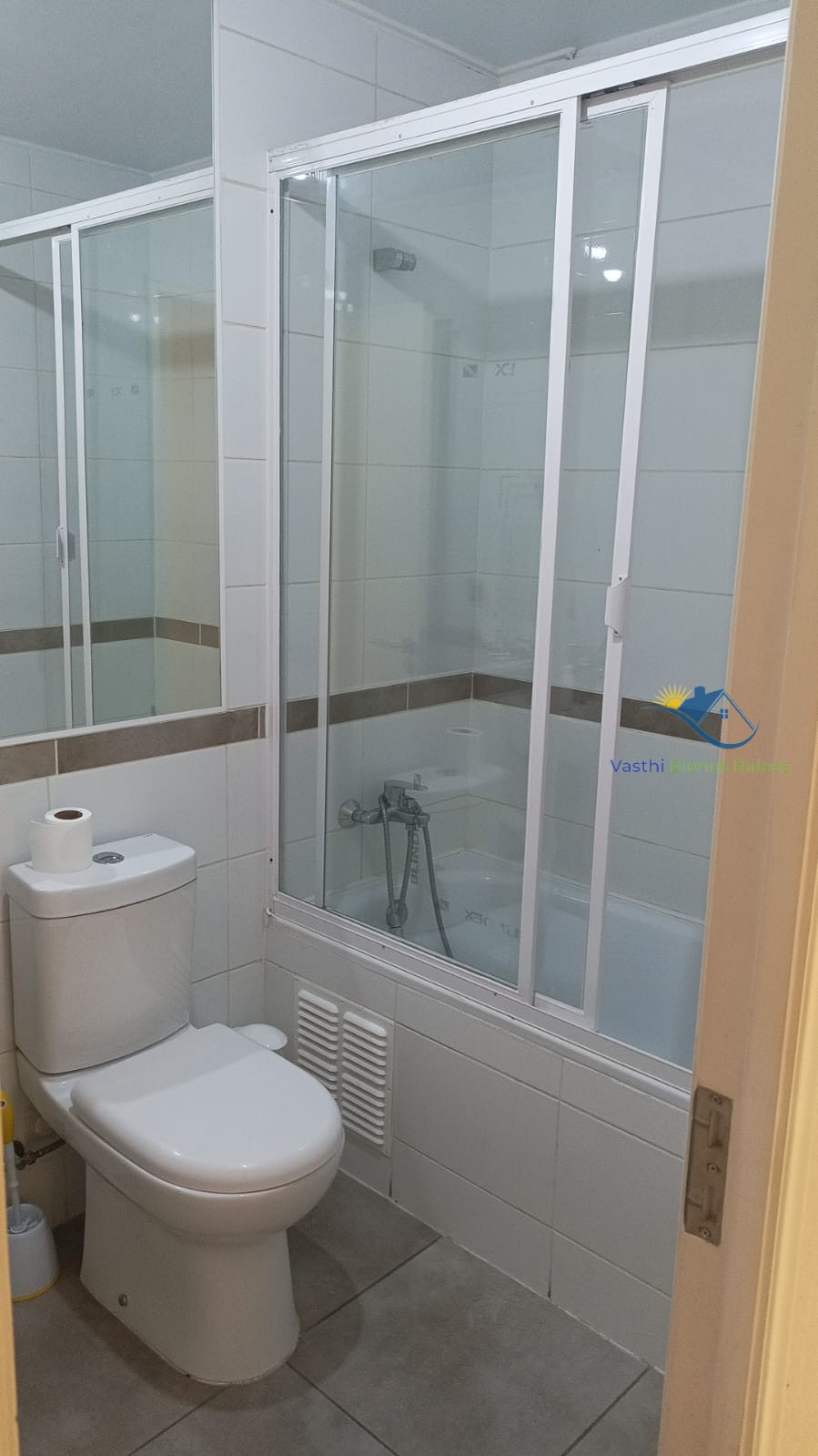 WhatsApp Image 2026-02-18 at 16.59.12